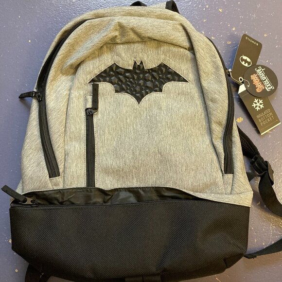 Spencer's Batman Backpack, NWT, Insulated bottom - Picture 1 of 10